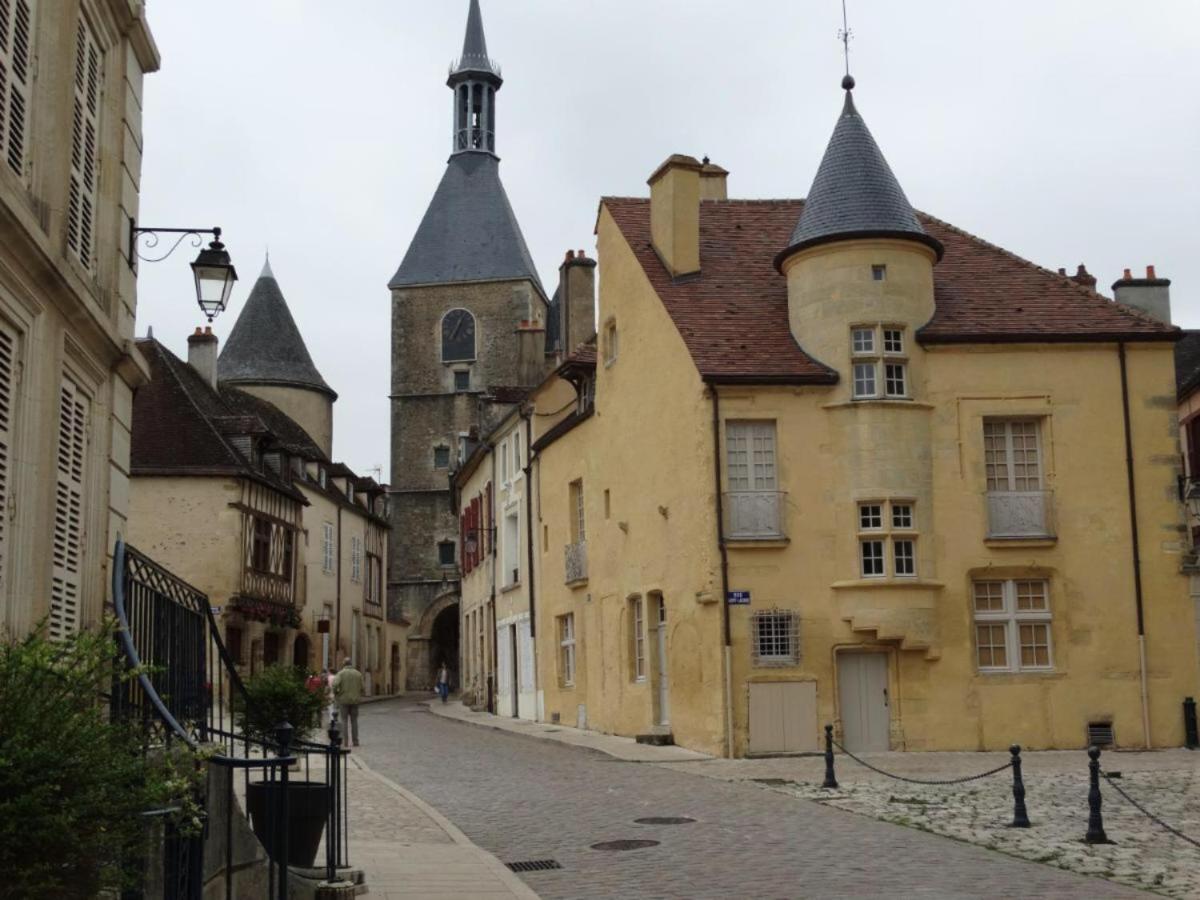 Auberge XVI Avallon Buitenkant foto